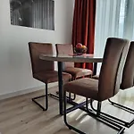 Daire 19th & 18th & 7th Floor Secure With Pool & Fitness & Parking Included In Price - Self Check-in Available