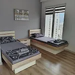 19th & 18th & 7th Floor Secure With Pool & Fitness & Parking Included In Price - Self Check-in Available Daire *