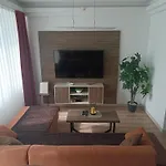 Apartment 19th & 18th & 7th Floor Secure With Pool & Fitness & Parking Included In Price - Self Check-in Available
