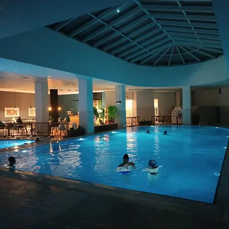 Appartement 19th & 18th & 7th Floor Secure With Pool & Fitness & Parking Included In Price - Self Check-in Available