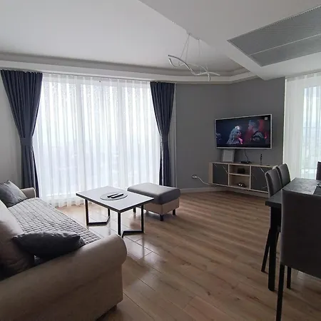 Appartement 19th & 18th Floor Secure With Pool & Fitness & Parking Included In Price Skopje