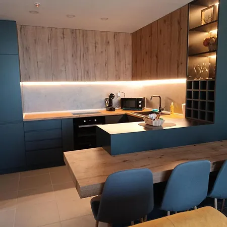 19th & 18th Floor Secure With Pool & Fitness & Parking Included In Price Appartement *