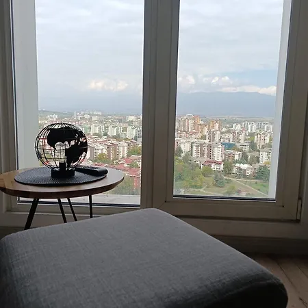 19th & 18th Floor Secure With Pool & Fitness & Parking Included In Price Appartement