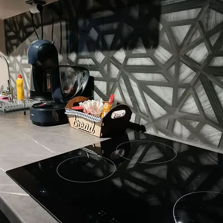 Appartement 19th & 18th Floor Secure With Pool & Fitness & Parking Included In Price *