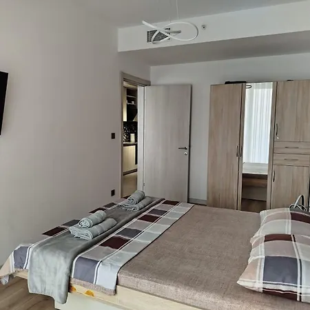 Appartement 19th & 18th & 7th Floor Secure With Pool & Fitness & Parking Included In Price - Self Check-in Available