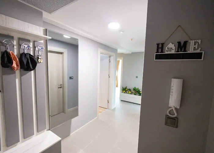 Апартаменты 19th & 18th & 7th Floor Secure With Pool & Fitness & Parking Included In Price Скопье