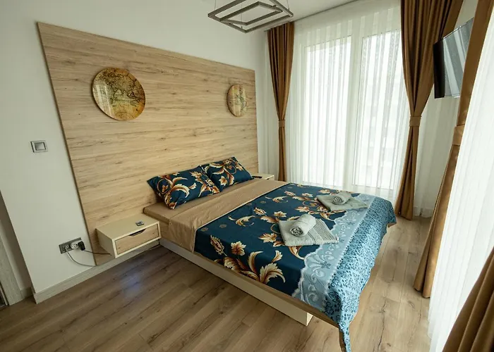 19th & 18th & 7th Floor Secure With Pool & Fitness & Parking Included In Price