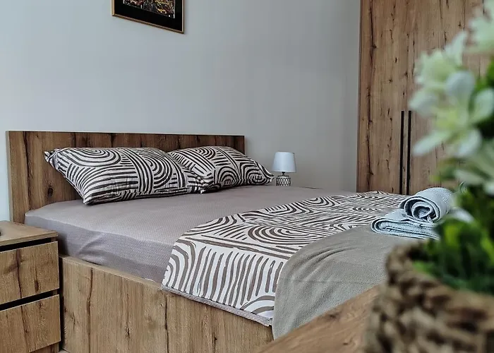 19th & 18th & 7th Floor Secure With Pool & Fitness & Parking Included In Price Апартаменты