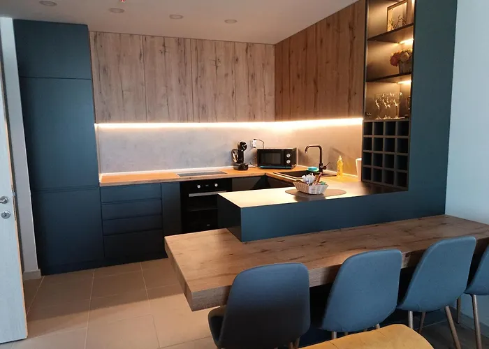 19th & 18th & 7th Floor Secure With Pool & Fitness & Parking Included In Price Appartement *