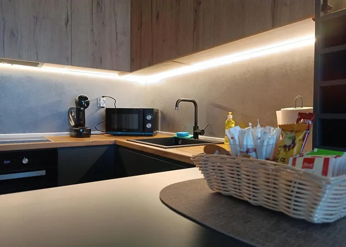 Апартаменты 19th & 18th & 7th Floor Secure With Pool & Fitness & Parking Included In Price *