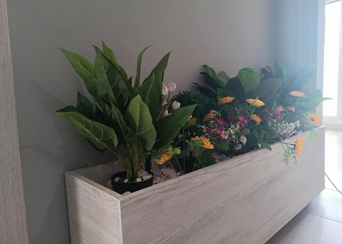 Apartment 19th & 18th & 7th Floor Secure With Pool & Fitness & Parking Included In Price