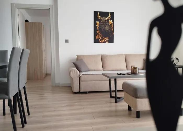 Appartement 19th & 18th & 7th Floor Secure With Pool & Fitness & Parking Included In Price - Self Check-in Available