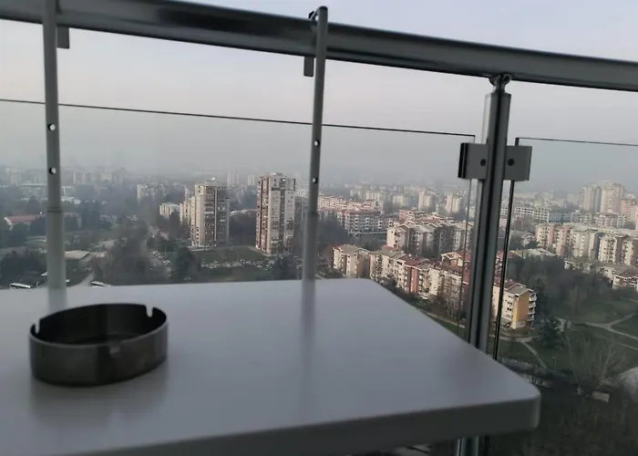 19th & 18th & 7th Floor Secure With Pool & Fitness & Parking Included In Price Appartement