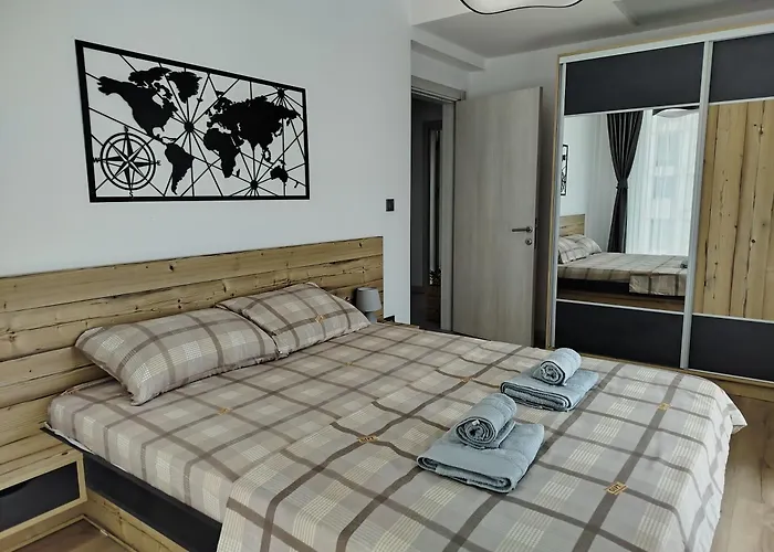 19th & 18th & 7th Floor Secure With Pool & Fitness & Parking Included In Price Апартаменты