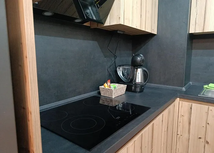 Appartement 19th & 18th & 7th Floor Secure With Pool & Fitness & Parking Included In Price - Self Check-in Available *